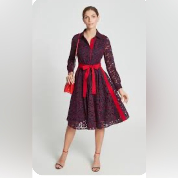 CH Carolina Herrera - Picture 3 of 14